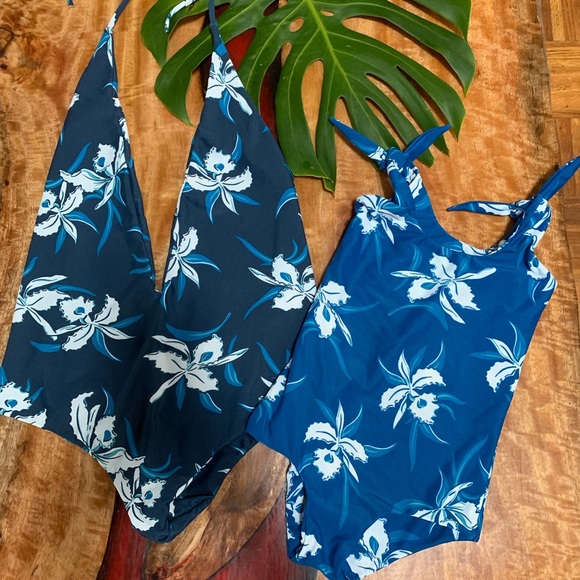 NWOT Mama And Mini MIKOH Blue Hawaiian 🌺 - Picture 2 of 2